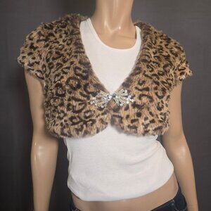 Y2K Leopard Print Faux Fur Shrug Size S Cropped Bolero Vest Rhinestone Clasp